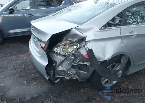 2014 Hyundai Sonata Gls from USA, damaged, VIN 5NPEB4AC1EH910010